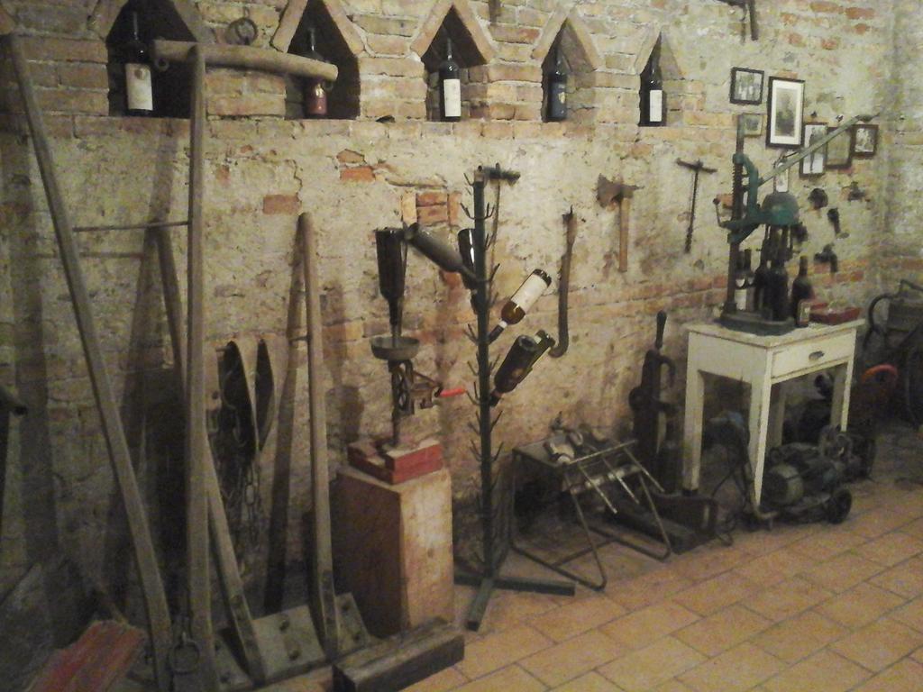 Agriturismo Il Ciabot بارولو المظهر الخارجي الصورة