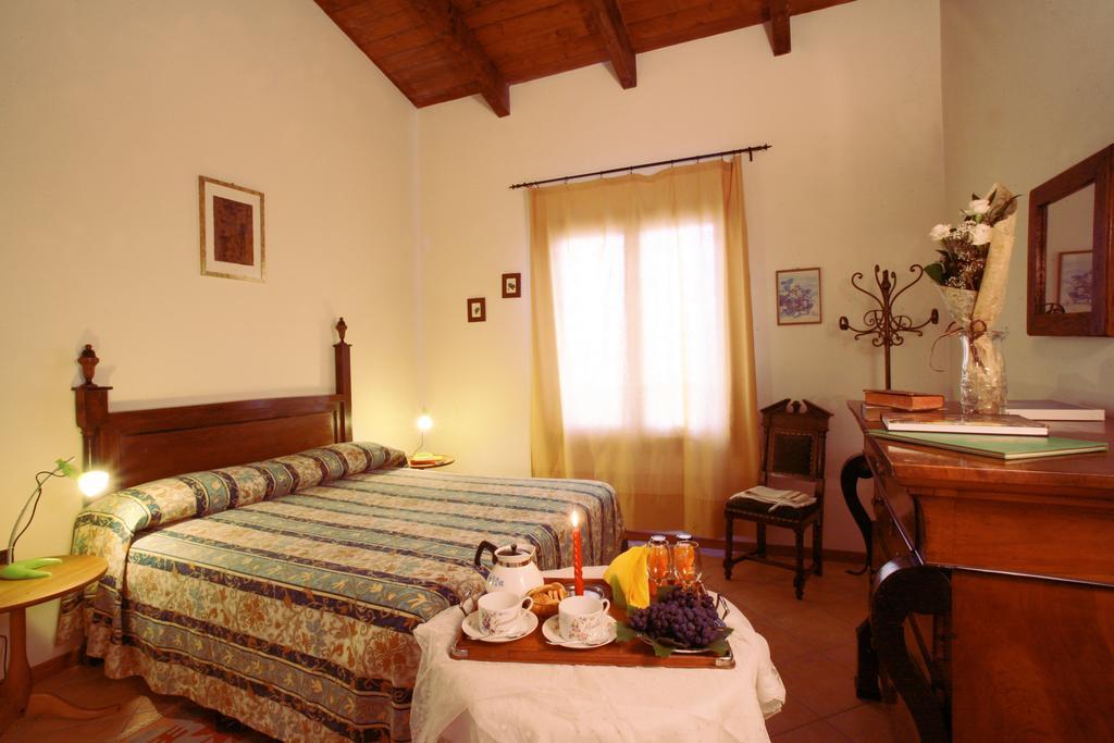 Agriturismo Il Ciabot بارولو المظهر الخارجي الصورة
